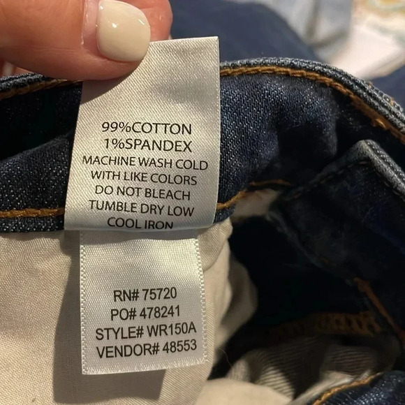 Willow & Root The Mom jean Medium wash Women’s size 25 Style WR150A Distressed - Picture 12 of 13